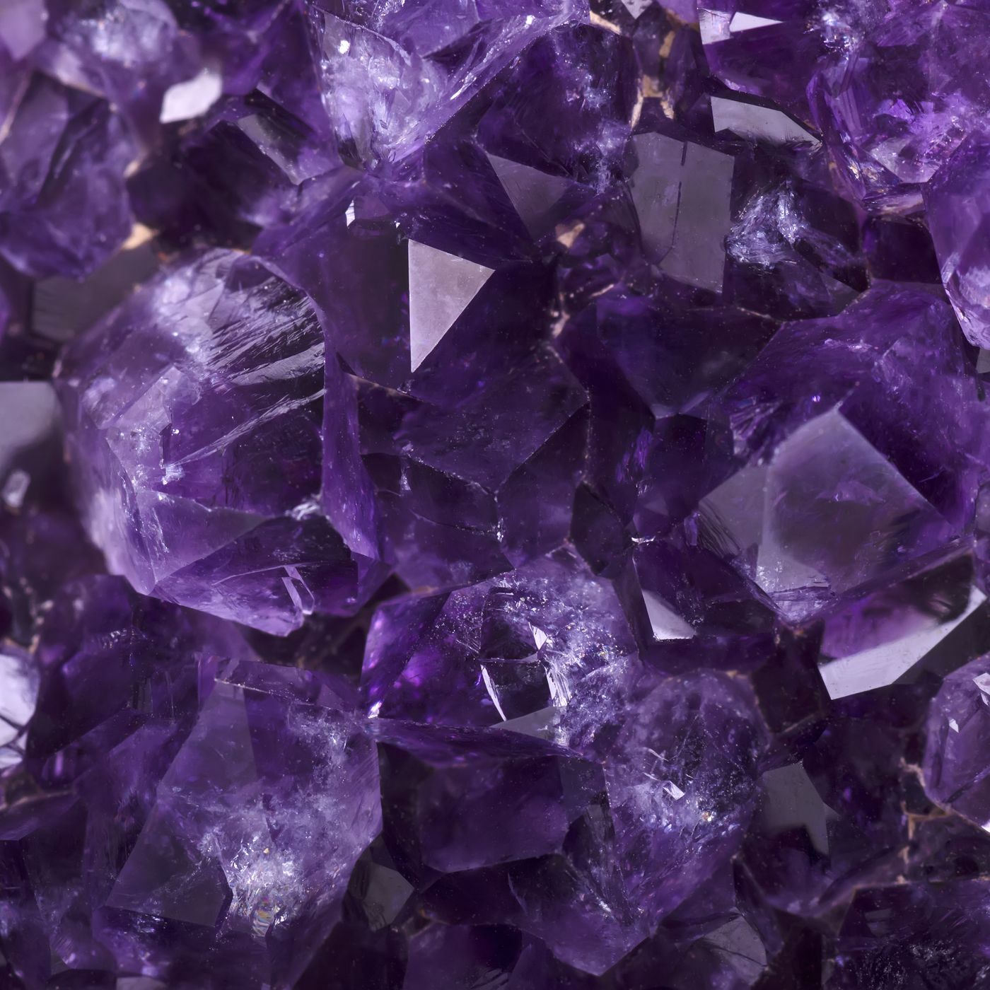 amethystmineralcloseup
