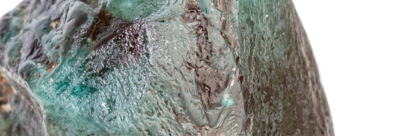 macromineralstonealexandritebluish greenwithfluorescentlight
