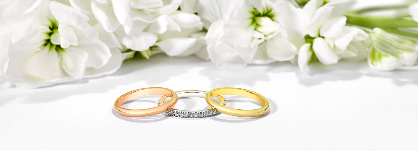 Custom wedding rings